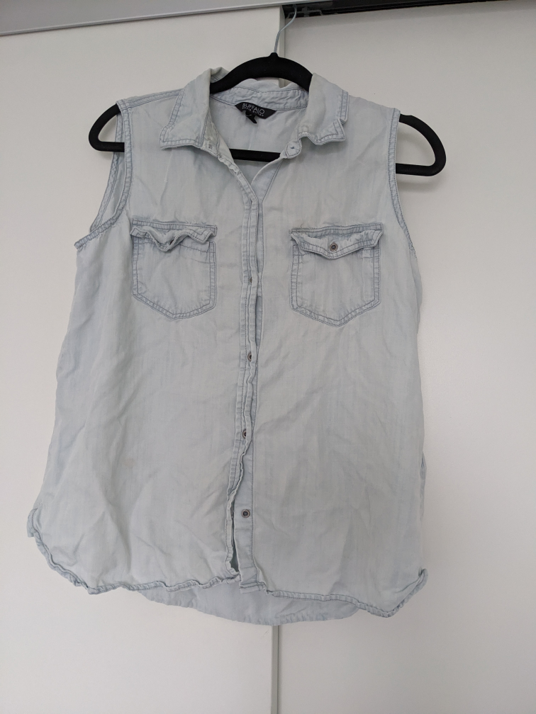 Women's denim top size M thumbnail