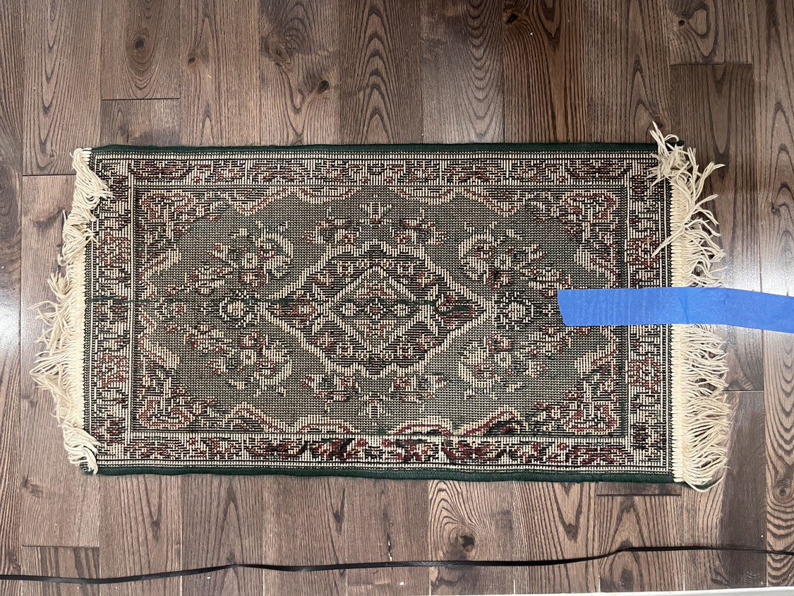 Small Green Oriental Carpet/Rug - photo 3