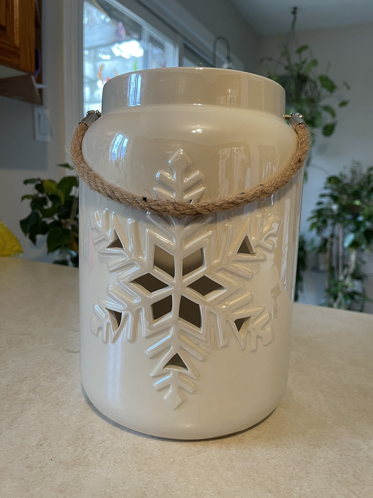BNWOT Large Ceramic Lantern thumbnail