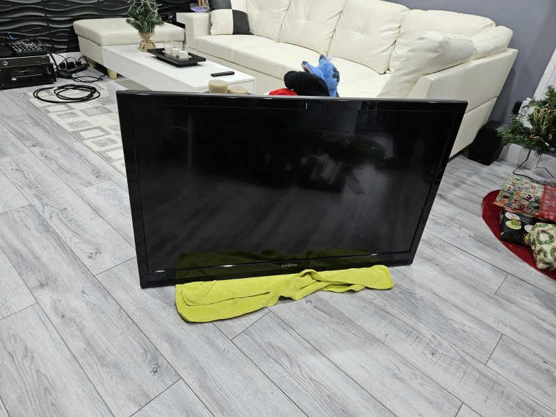TV for Sale thumbnail