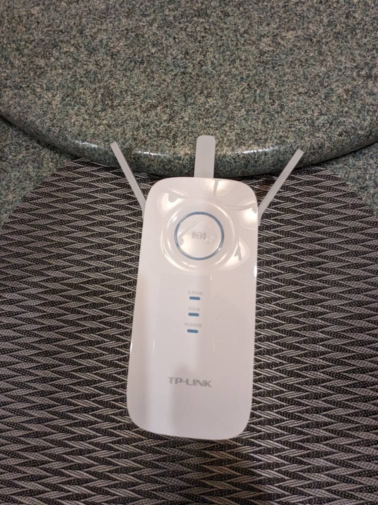 TP Link Wi-Fi Extender - photo 4