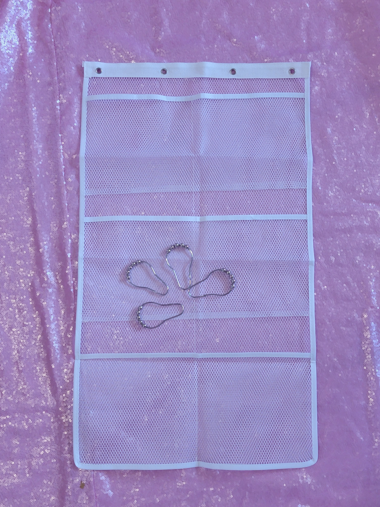 Hanging Mesh Organizer with 6 pockets image indicator(3)