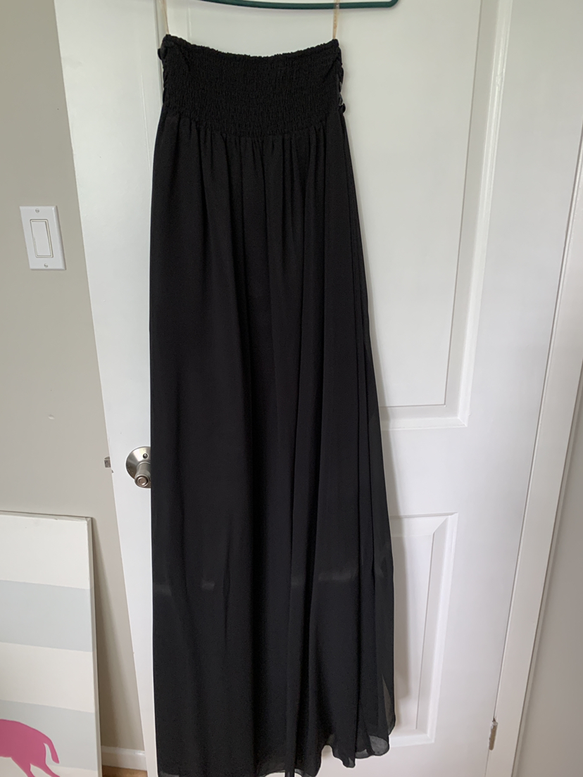 Black strapless evening dress