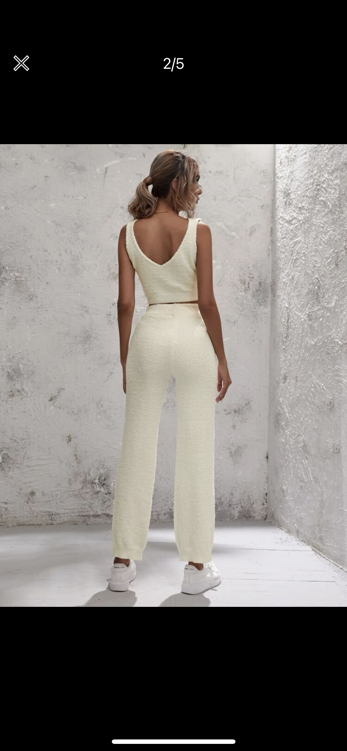 NEW💖SHEIN Fluffy Crop Top & Pants 2pc set image indicator(2)