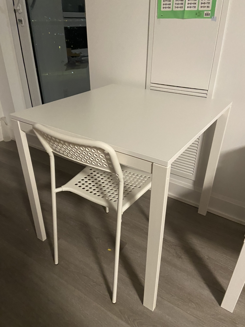 Ikea 2 seater dinning table + chair - photo 2