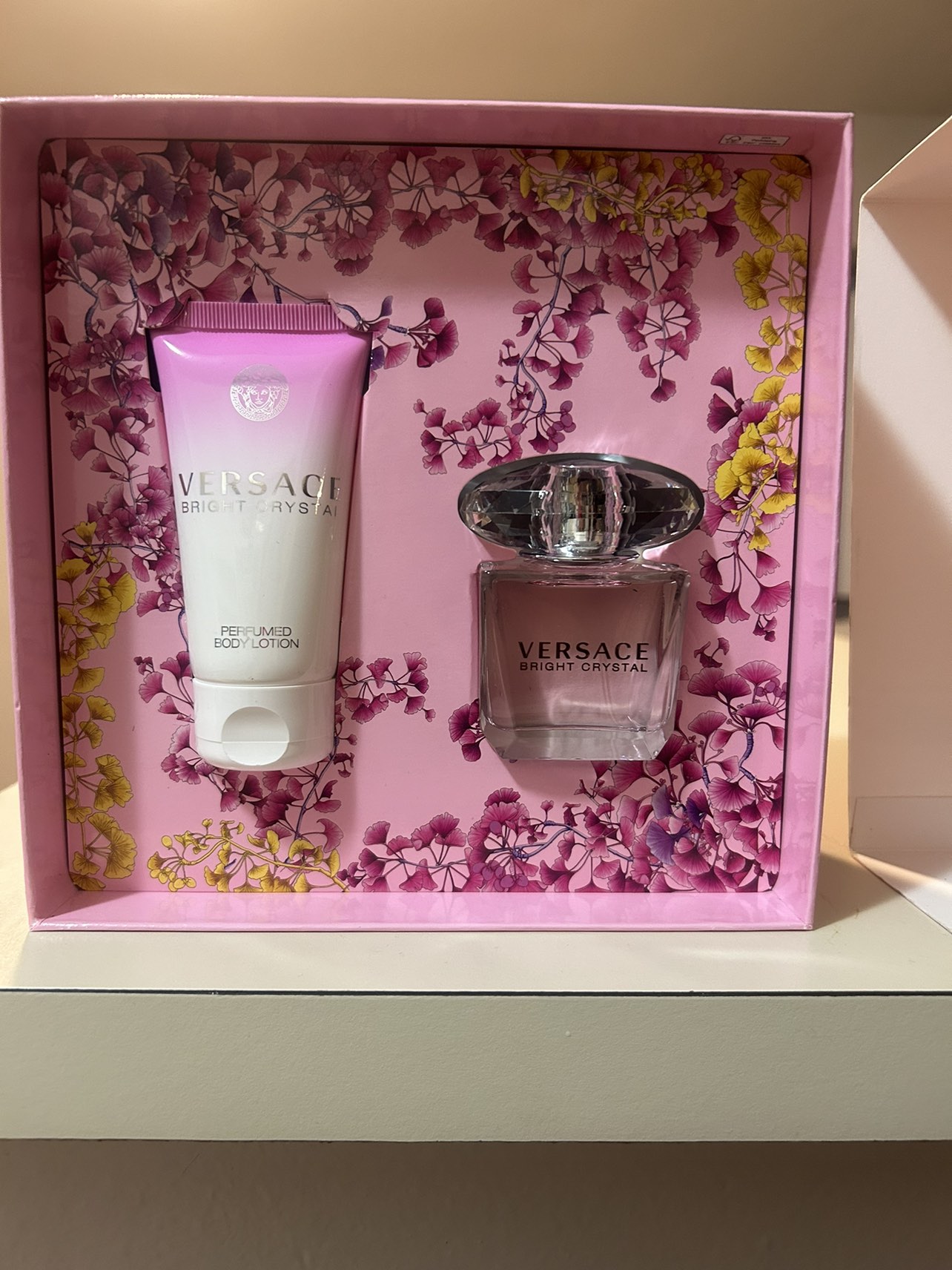 Versace Perfume & Lotion - photo 3
