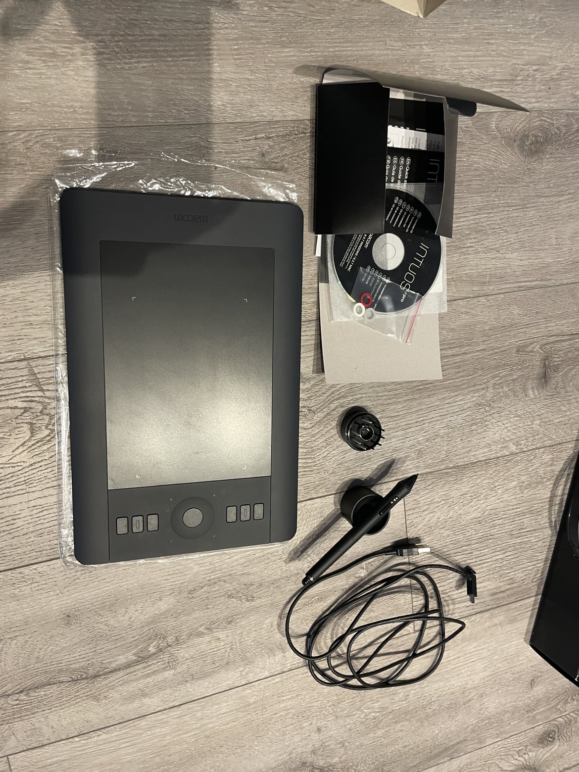 Wacom intuous pro small