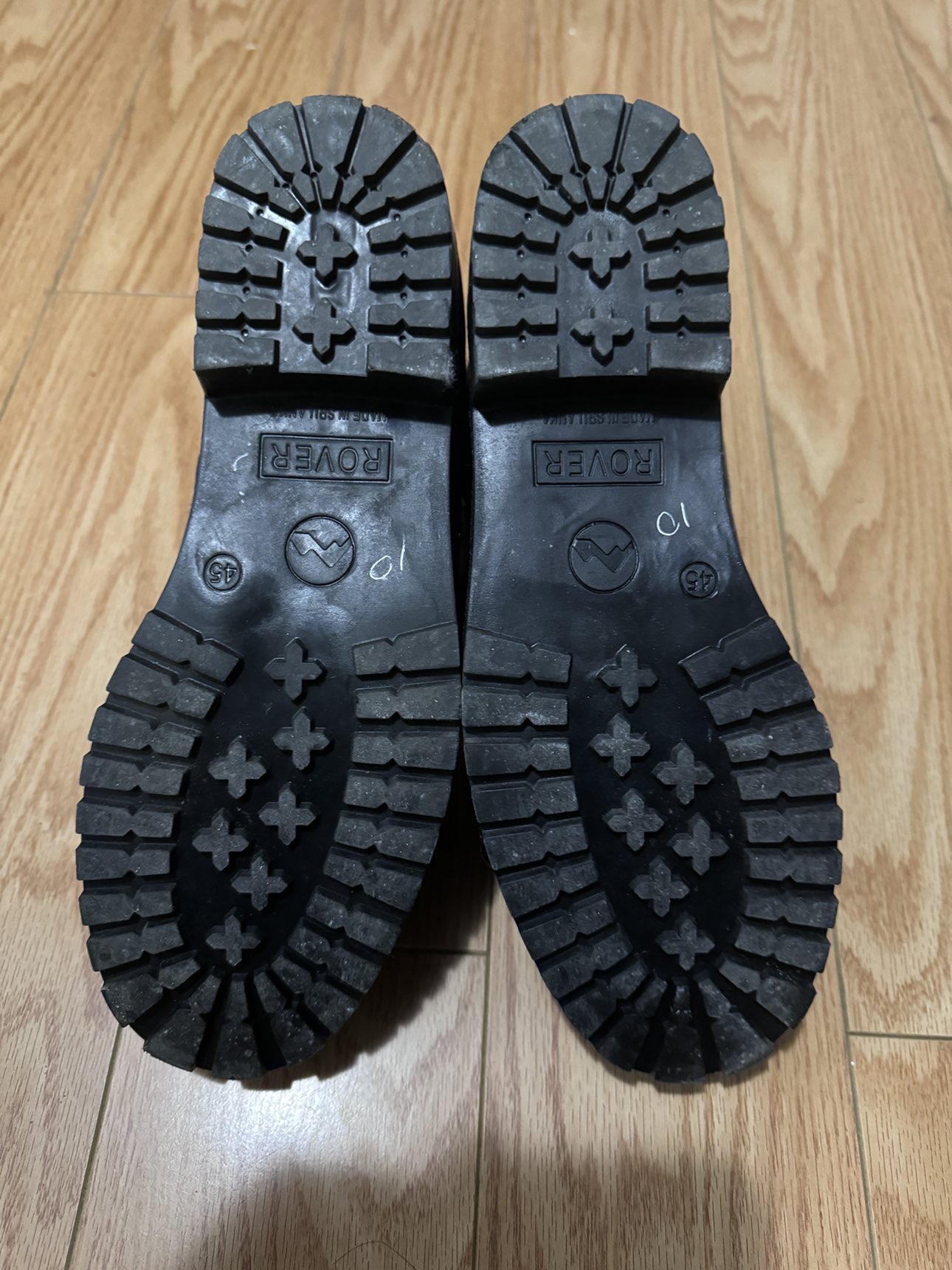 Rover - size 10 image indicator(6)