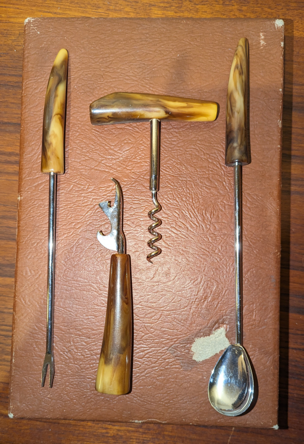 Vintage Bar Set