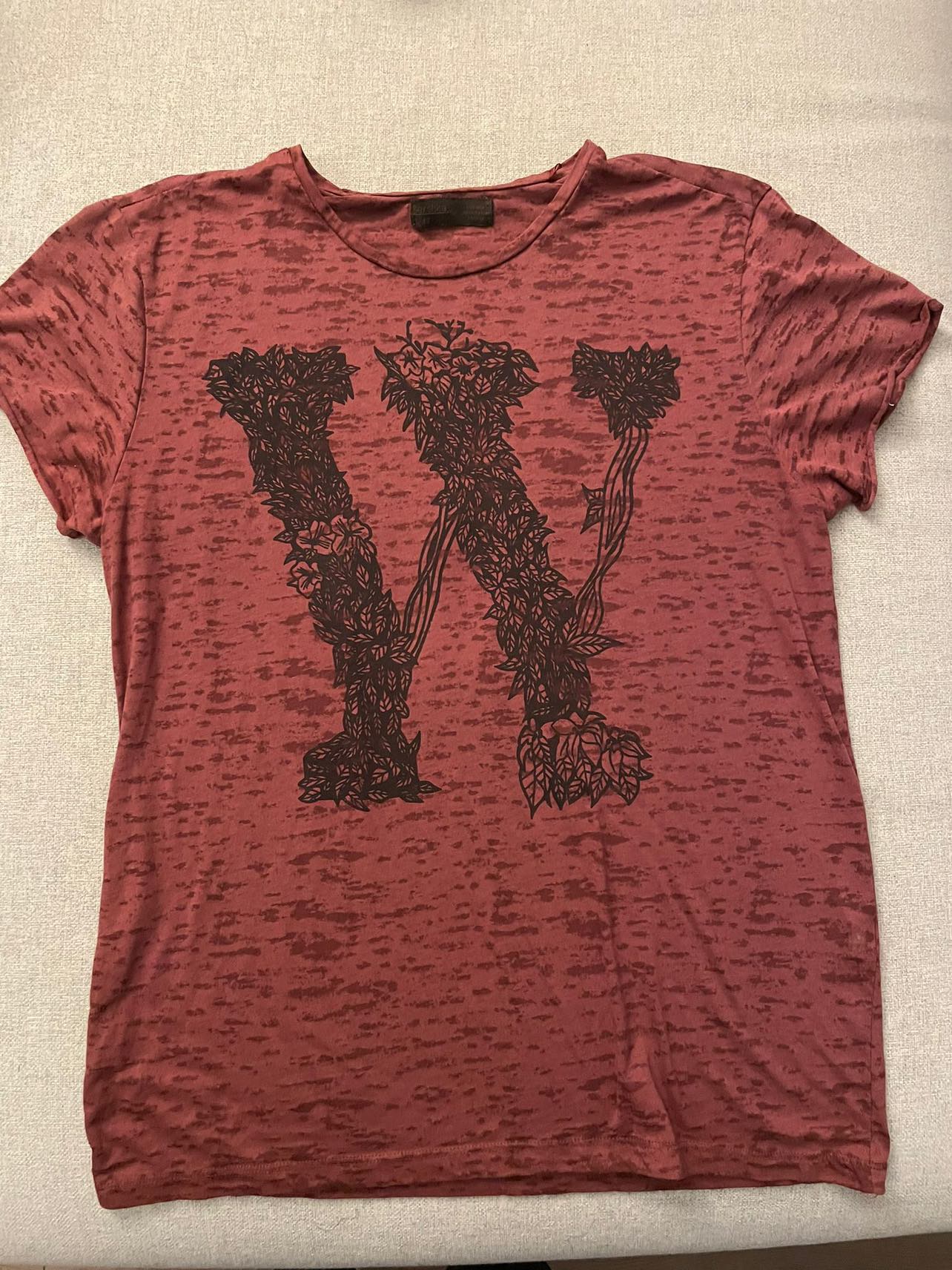 Bershka t-shirt #freecycle thumbnail