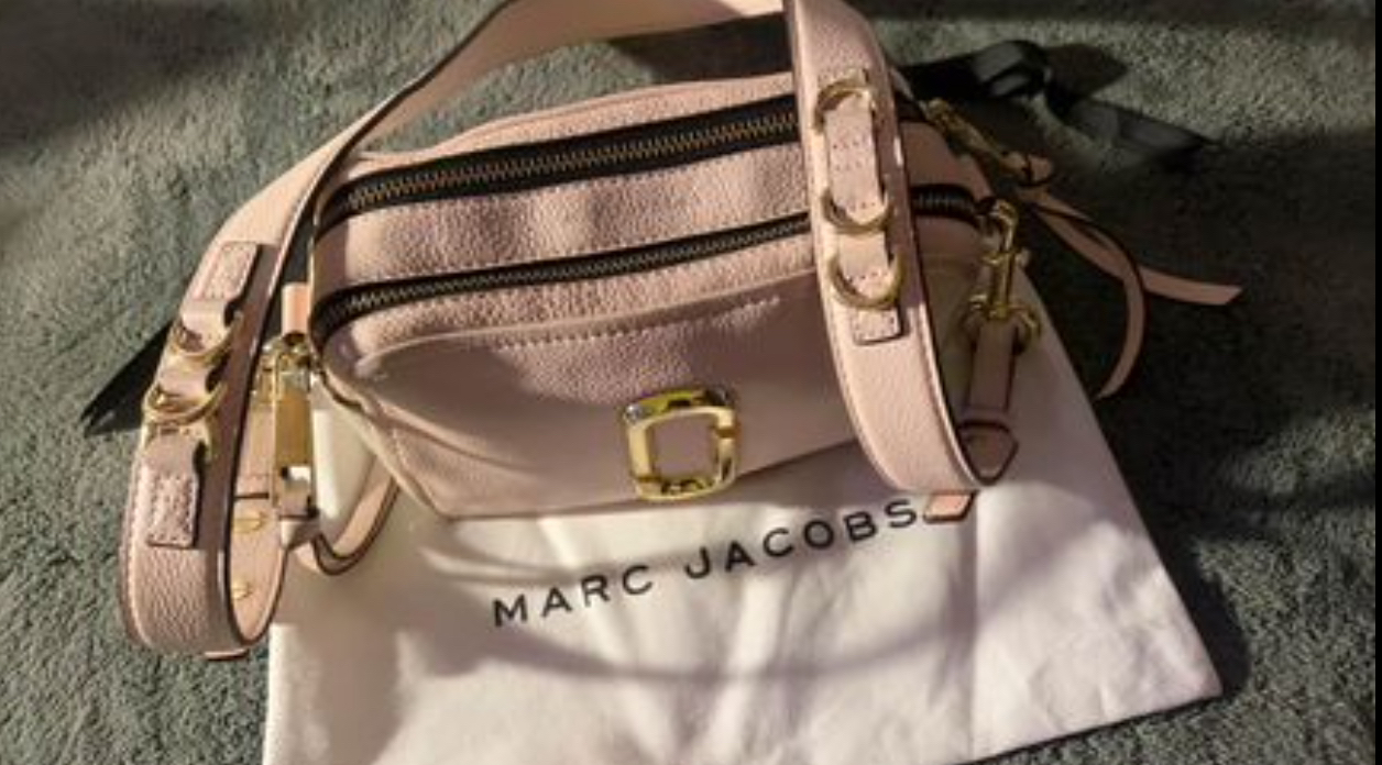 Leather Marc Jacobs’ Pearl Blush Crossbody Bag image indicator(2)