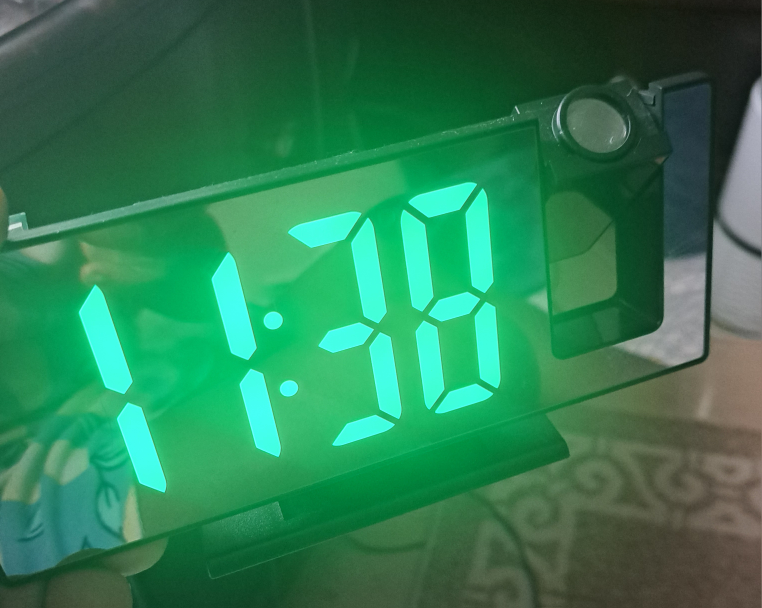alarm clock - photo 2