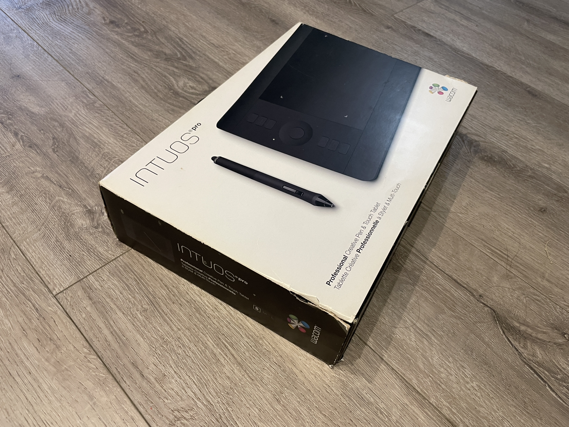 Wacom intuous pro small image indicator(3)