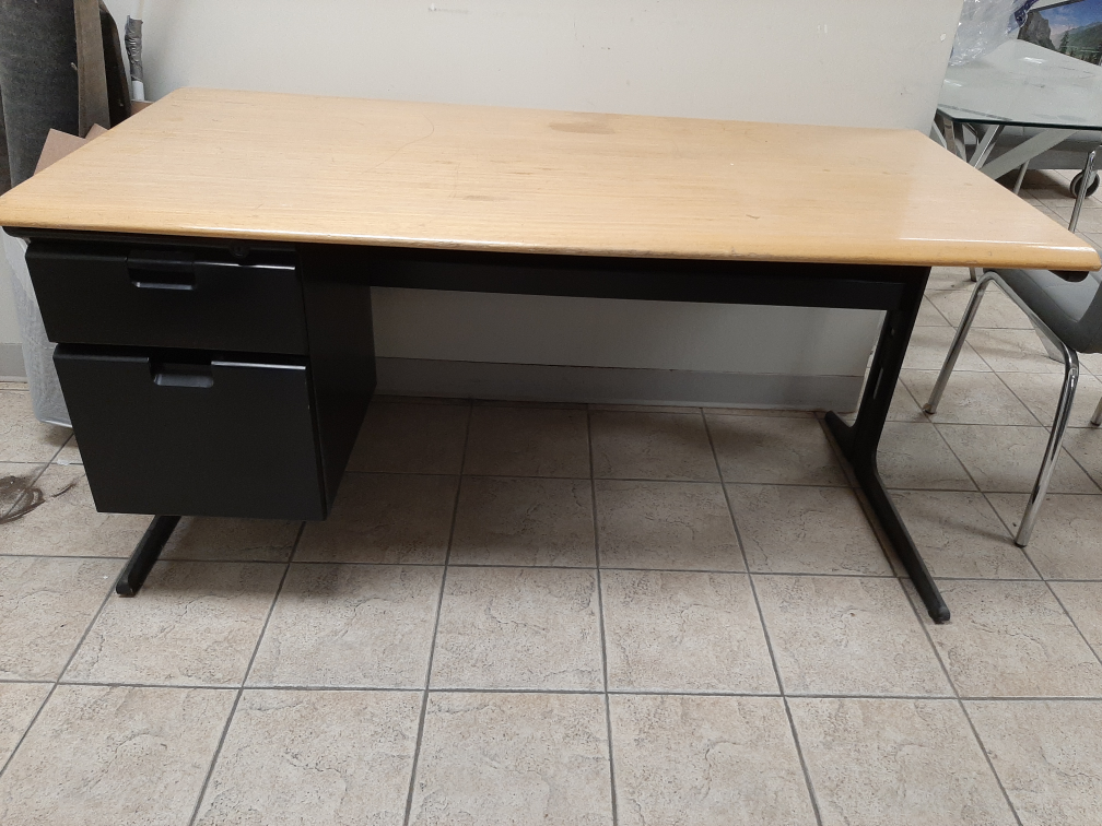 Desk thumbnail