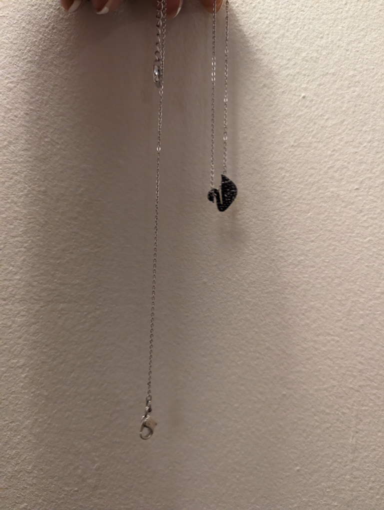 authentic swarovski swan necklace image indicator(3)