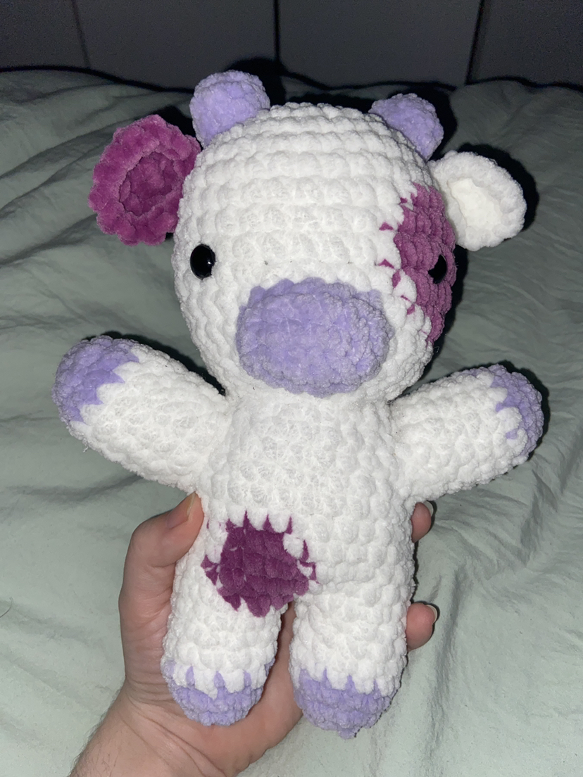 handmade crochet cow plushie image indicator(3)