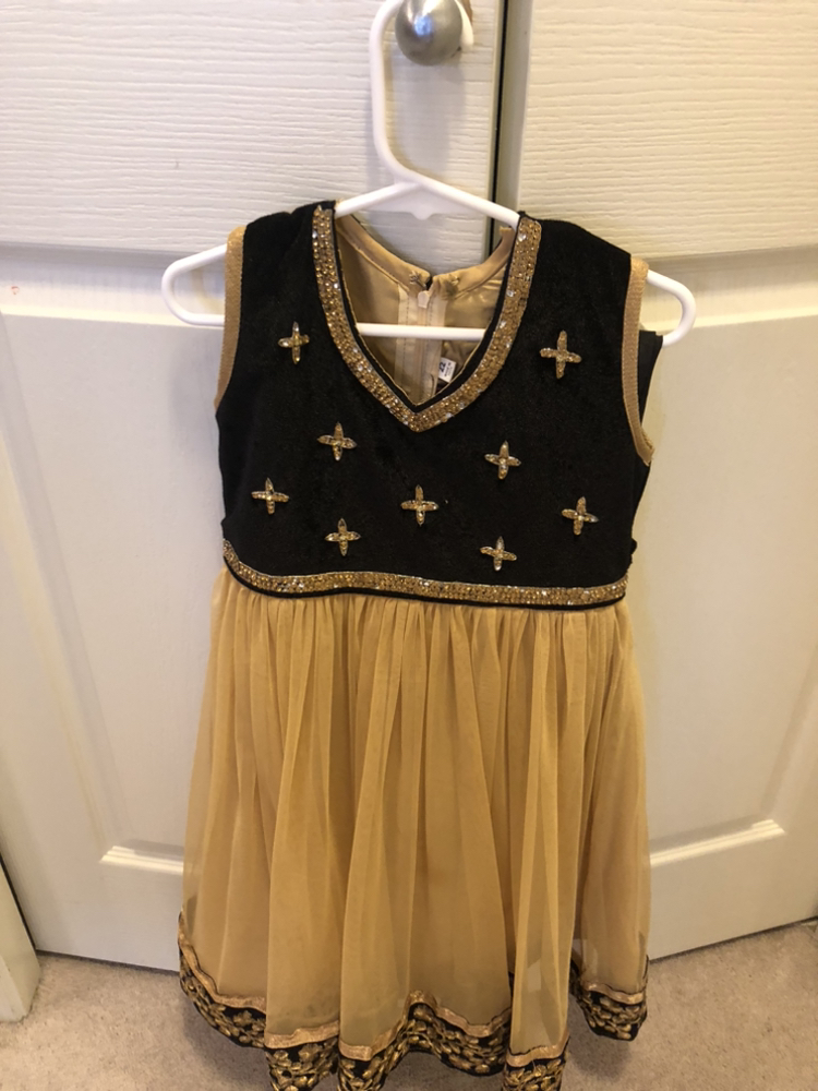 Girl dresses size 6-7 - photo 2