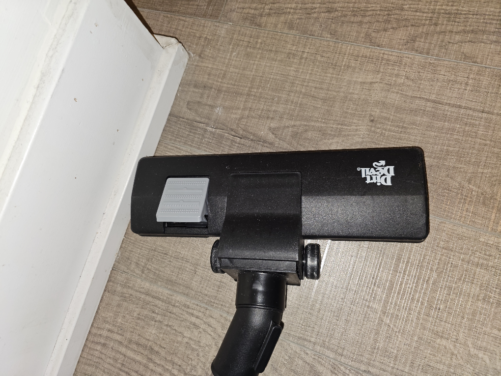 Vacuum Cleaner - photo 4