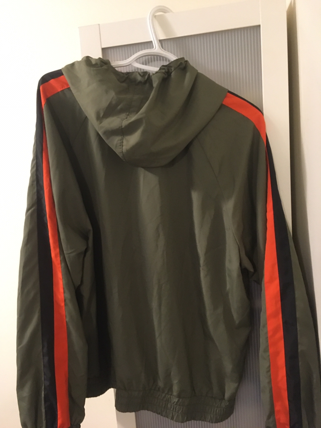 Women jacket medium size image indicator(2)