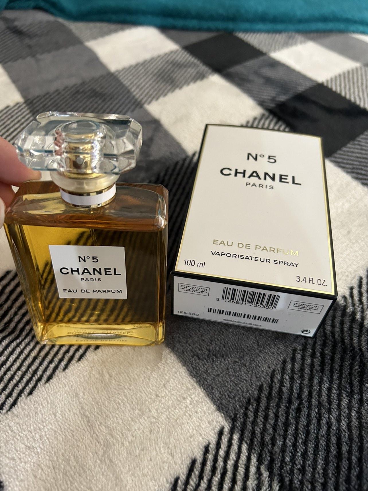 Chanel No 5 - 100ml New, Open Box image indicator(3)