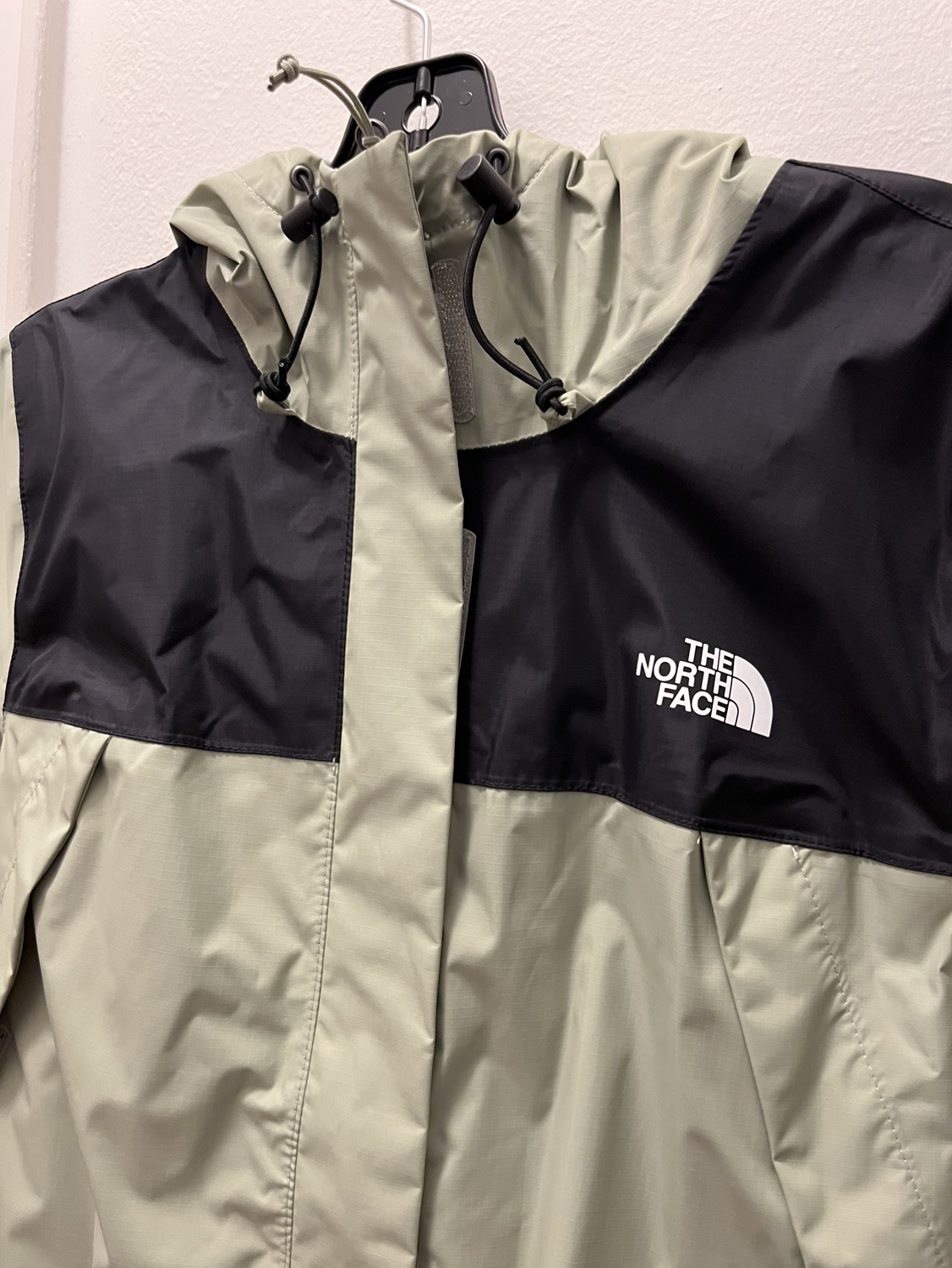Women’s North Face jacket - photo 4