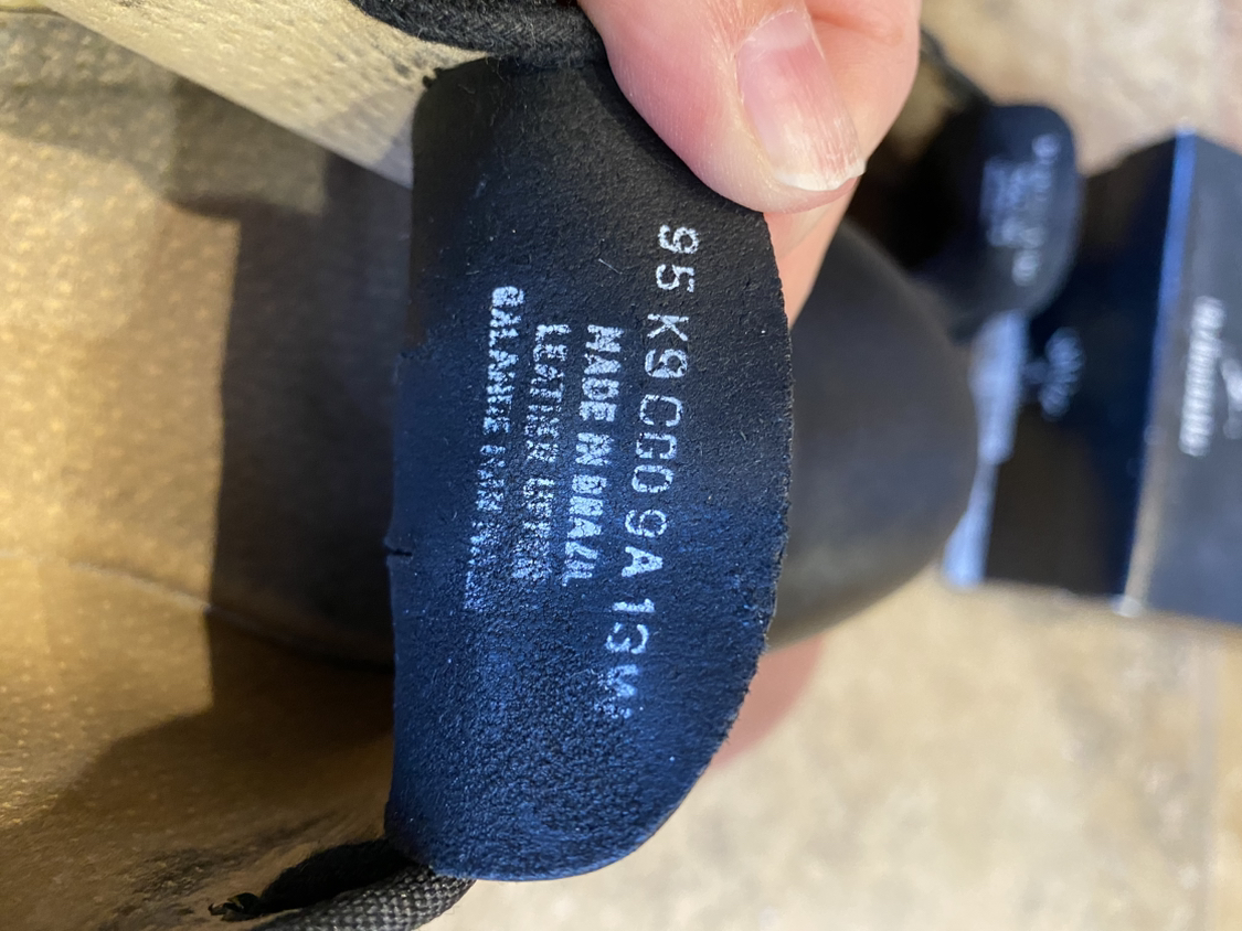 Capezio CG Premiere leather tap shoes, adult size 13 image indicator(4)