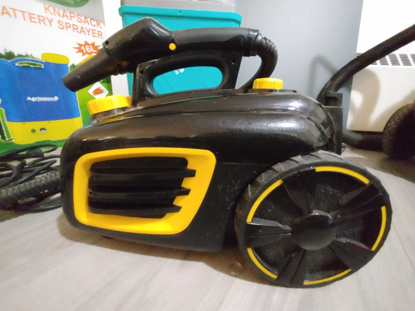 McCOLLOCH MC1375 1500W STEAM CLEANER W ACCESSORIES thumbnail