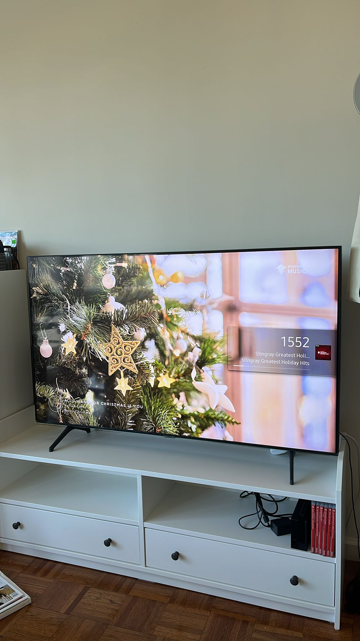 Samsung TV (55 inches) - photo 2