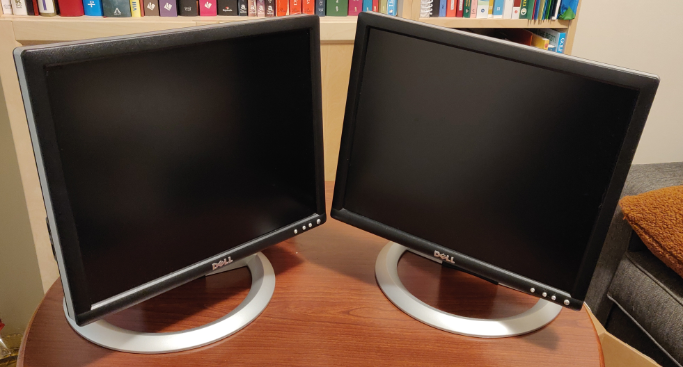 2 FREE Dell 17" monitors #freecycle