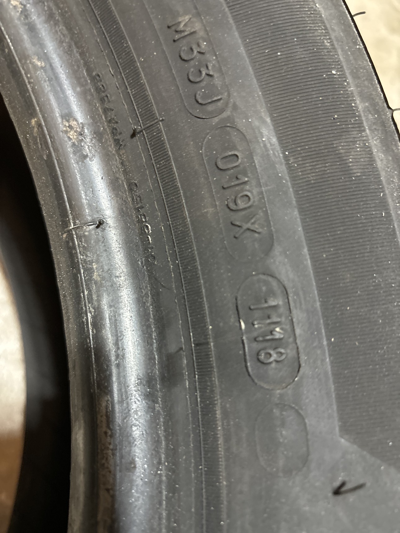 18 inch Michelin all season tires 235/55/R18 - photo 2