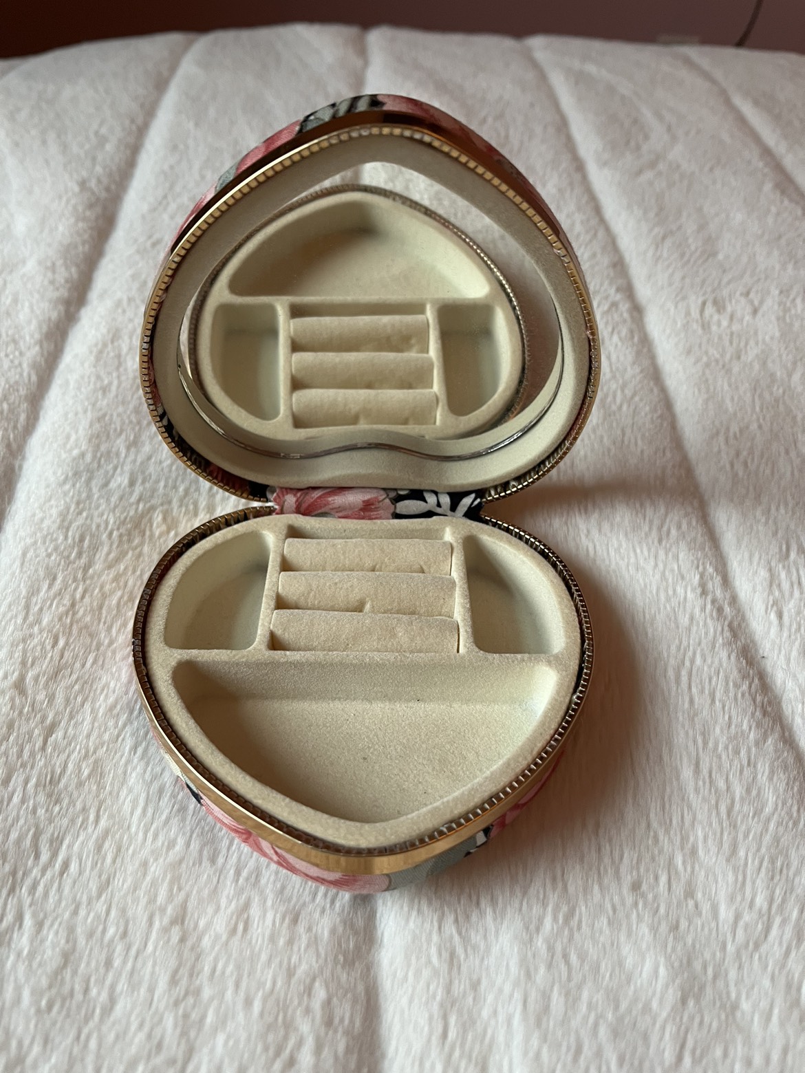Small Floral Jewellery Box