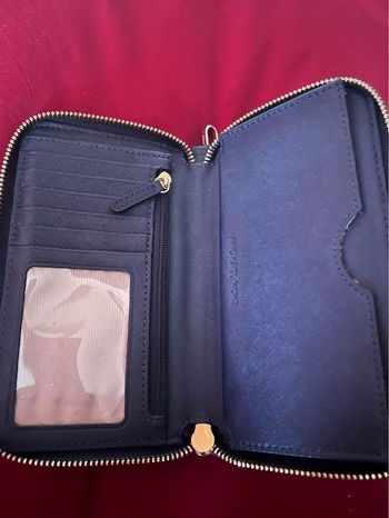 Michael Kors Wallet with Phone Pouch image indicator(2)