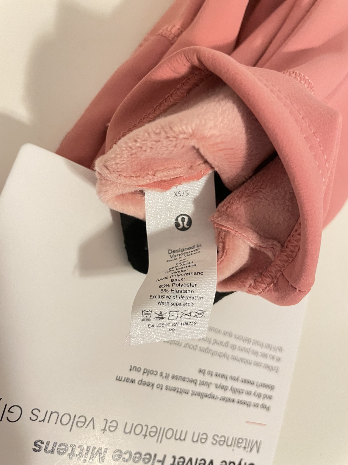Lululemon - Glyde Velvet Fleece Mittens ❄️ XS-S New image indicator(5)