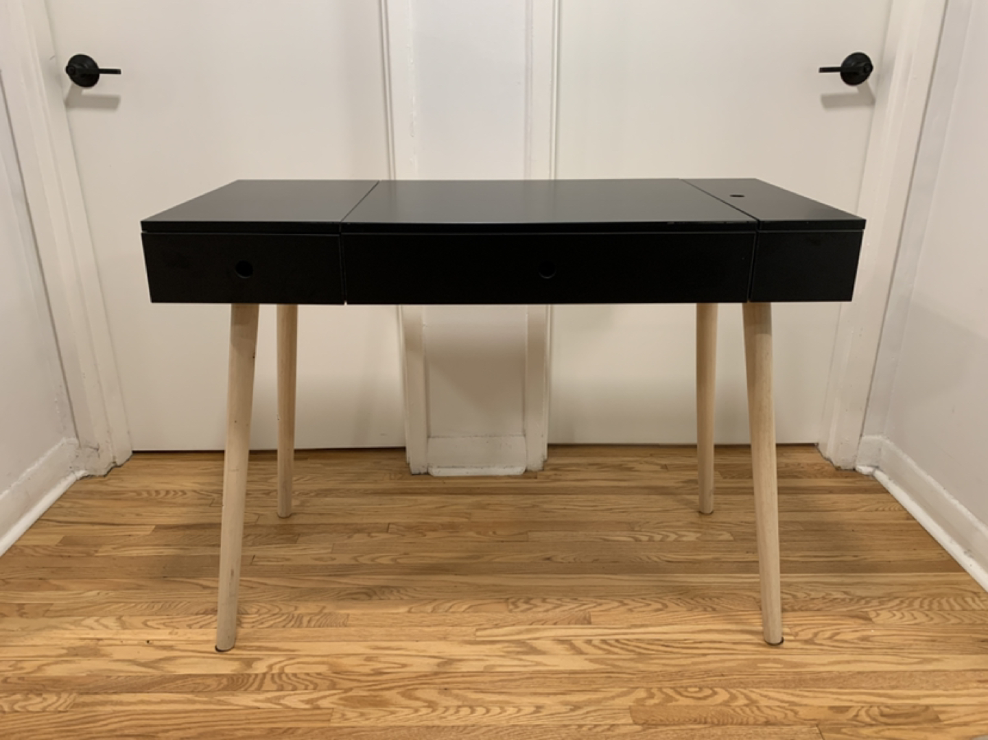 Office Table thumbnail