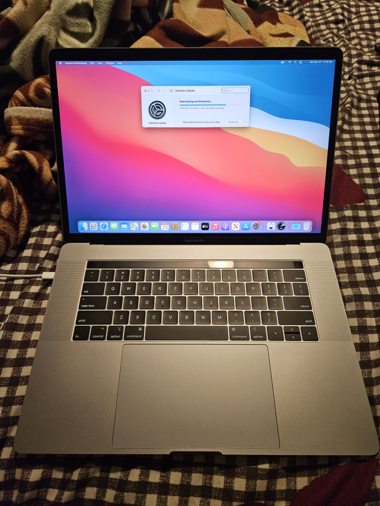 MacBook pro A1990 2018 2tb ssd 32gb ram looking for trade