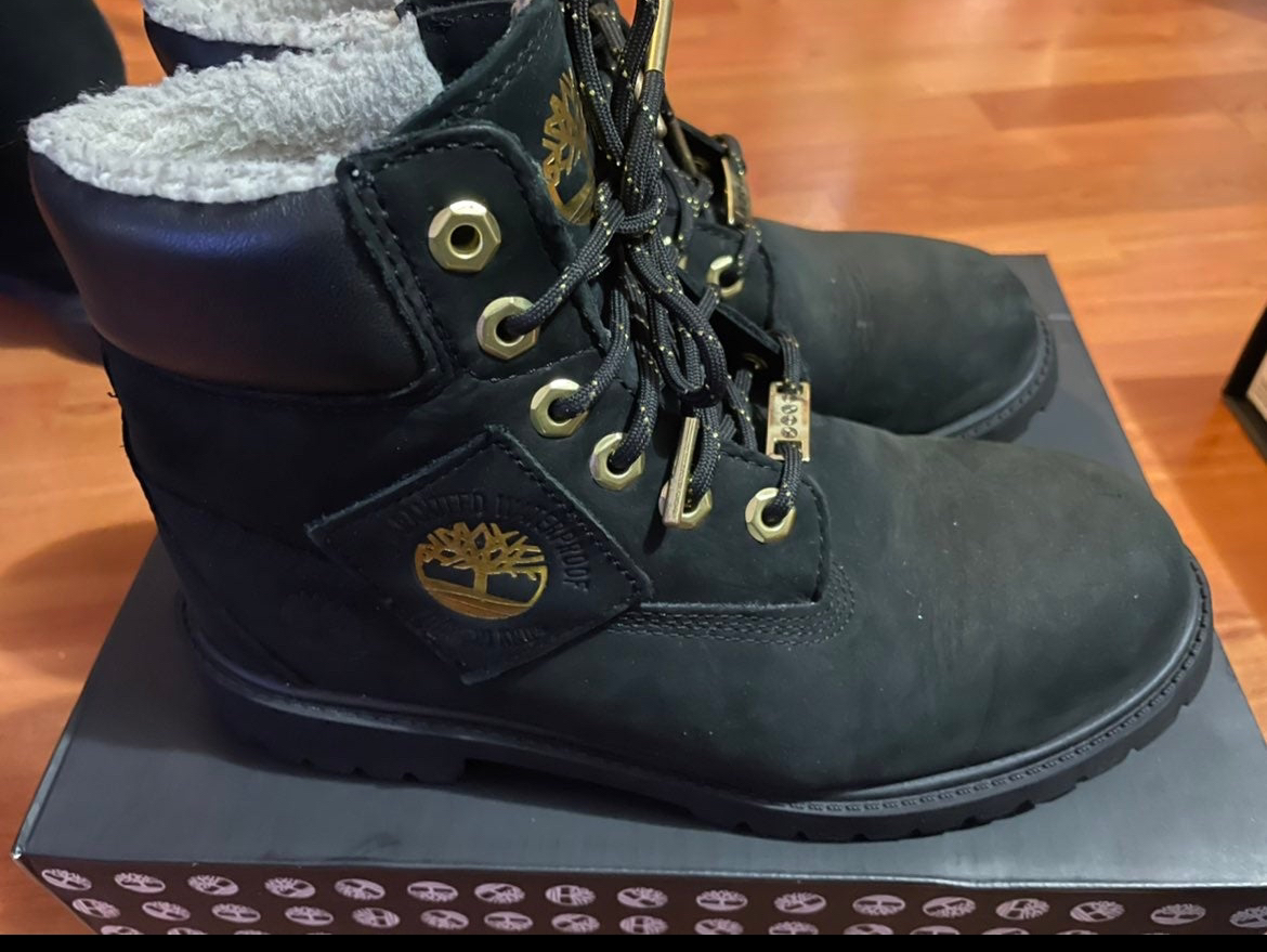 Timberlands juniors size 6.5 - photo 5