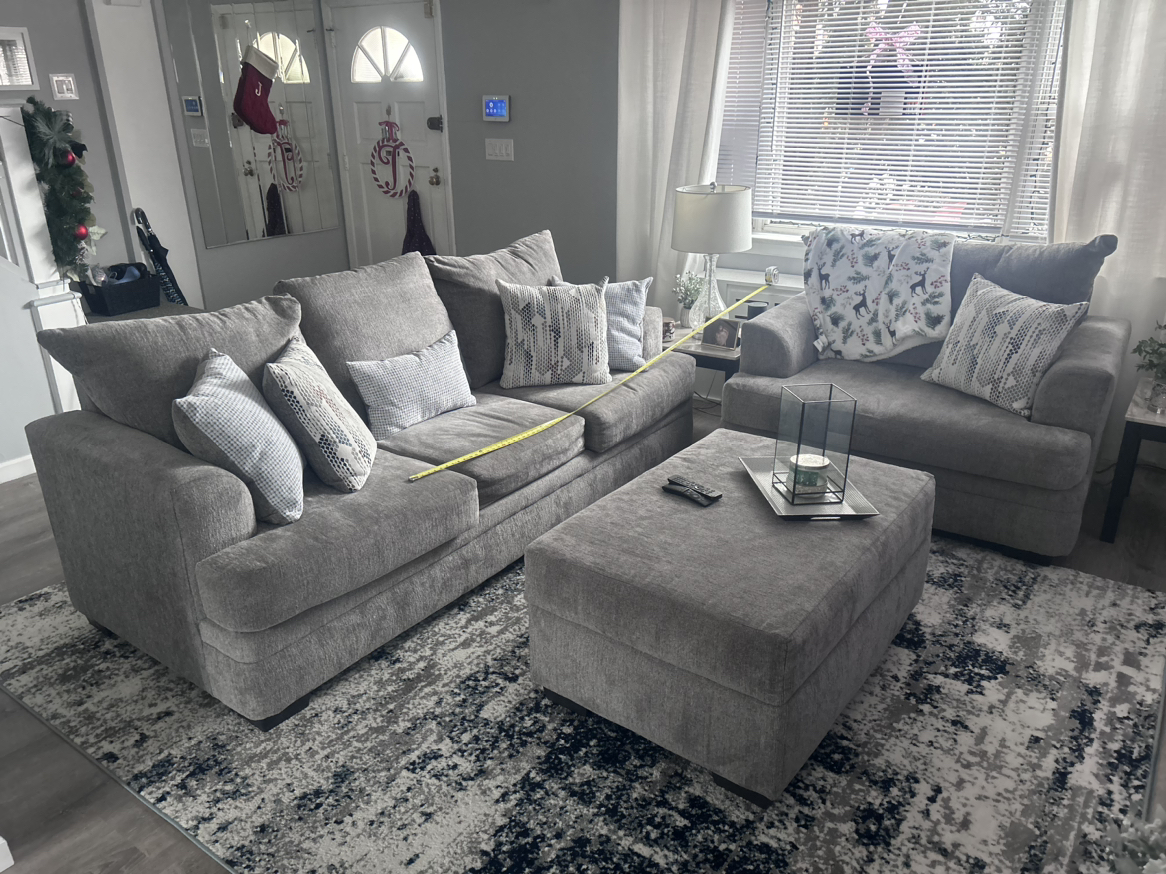 3 piece Living room set ✨LikeNew✨