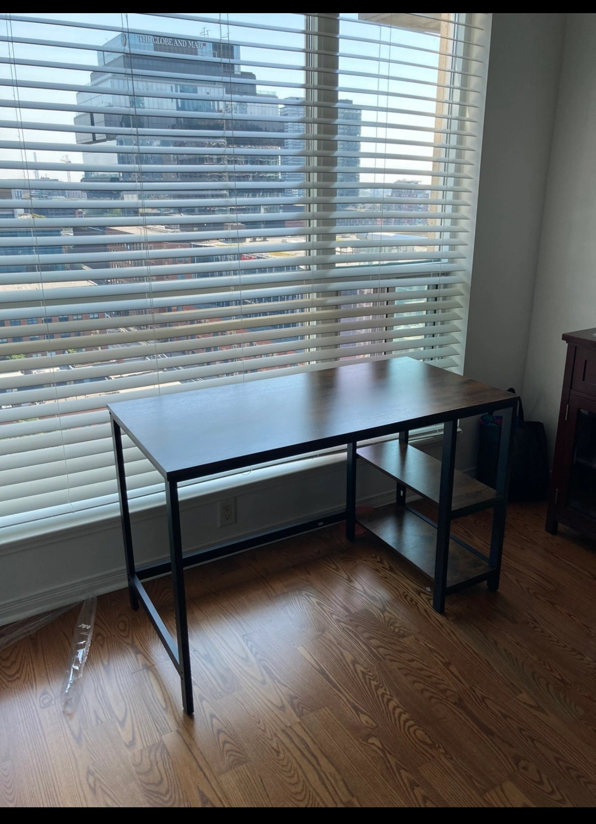 Available till 24th - Office desk
