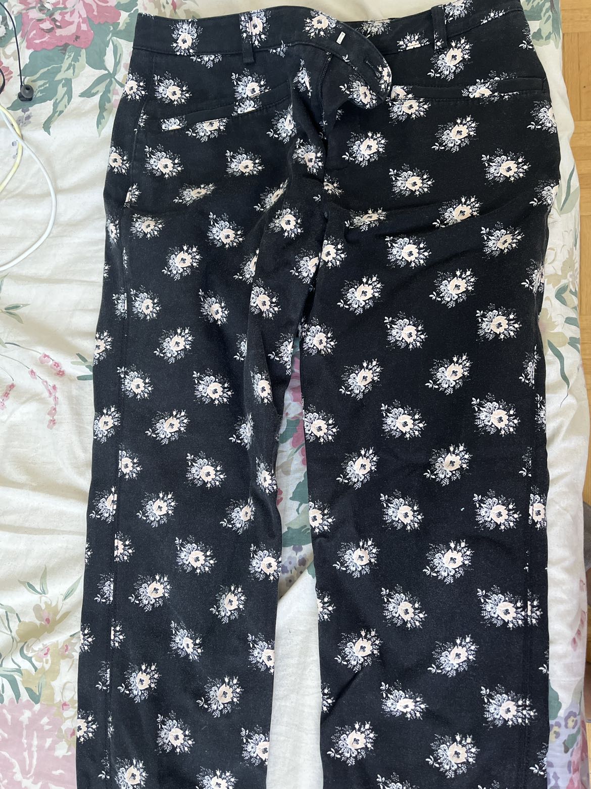 Women pants #freecycle thumbnail