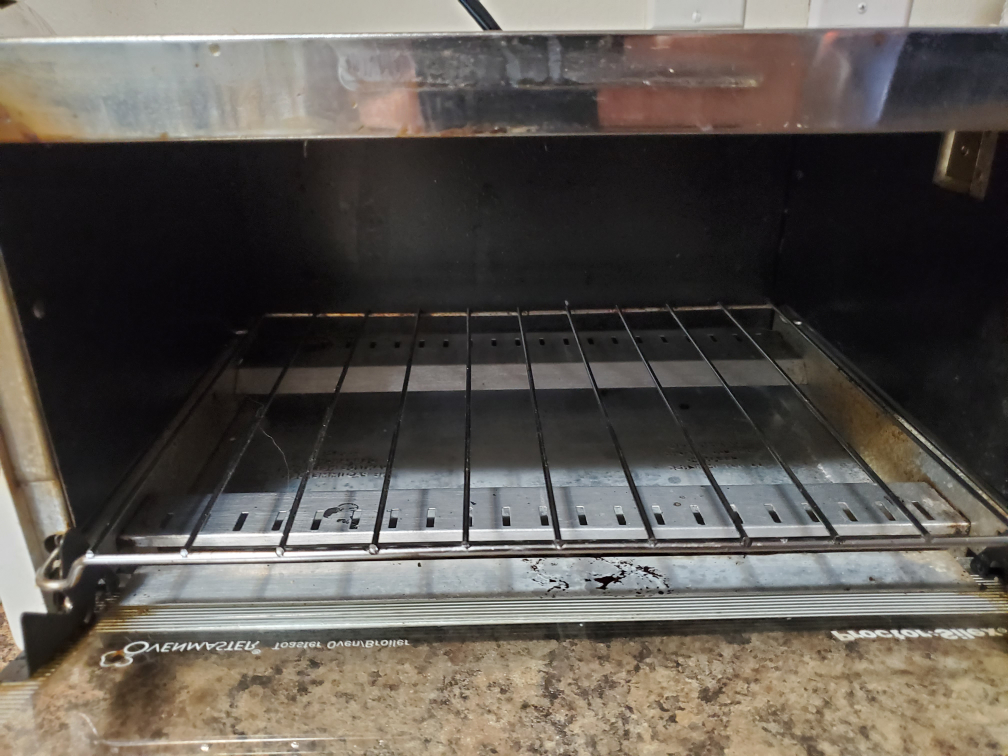 Toaster over -sturdy and clean #freecycle thumbnail