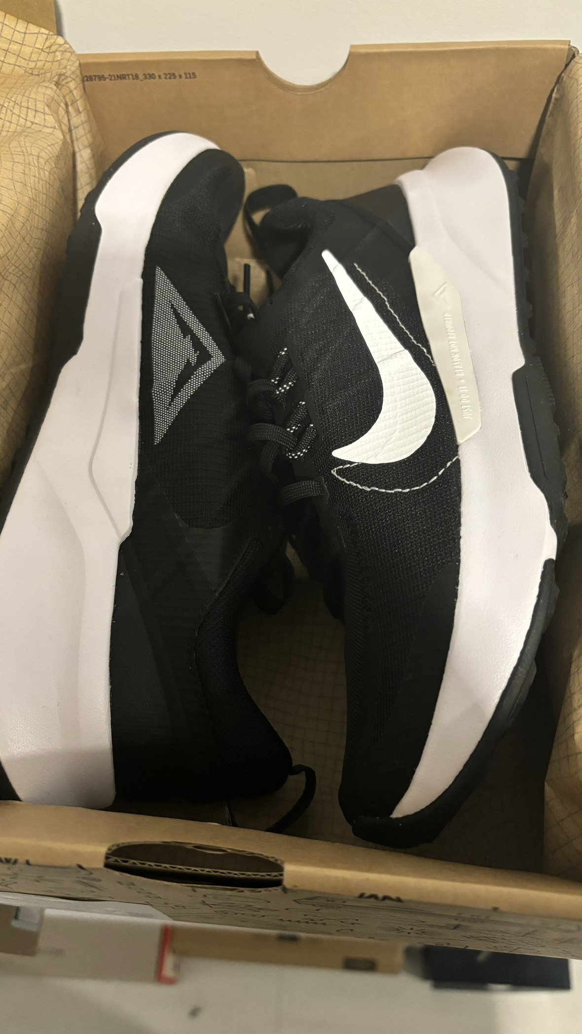 nike juniper trail 2 image indicator(2)