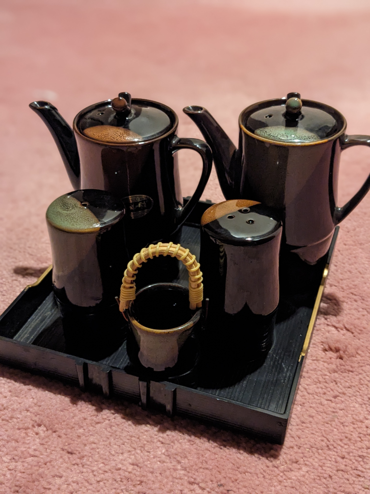 Japanese style tableware set #SellingSpree thumbnail
