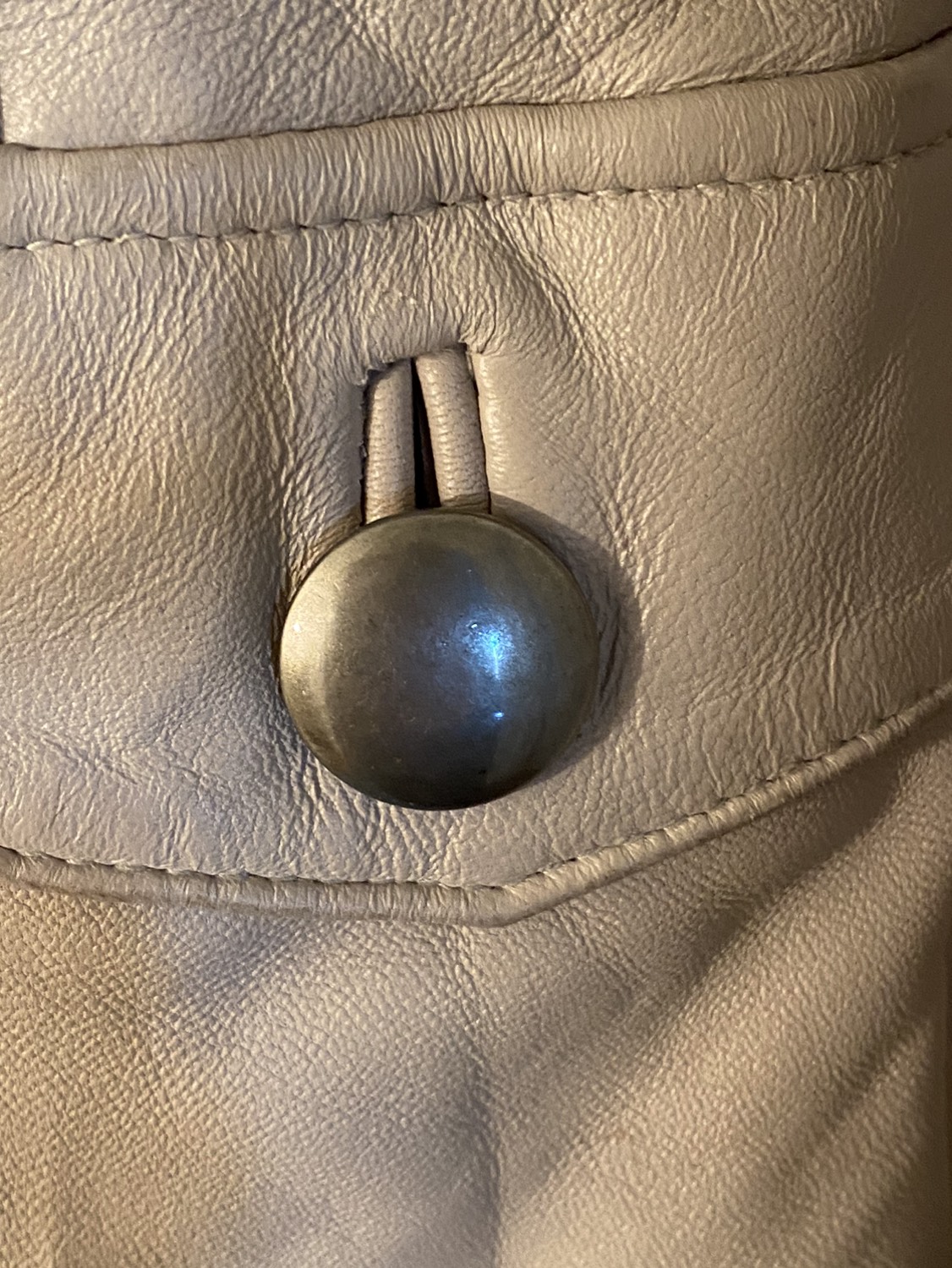 Lord & Taylor Leather Jacket sz 5-6 image indicator(4)