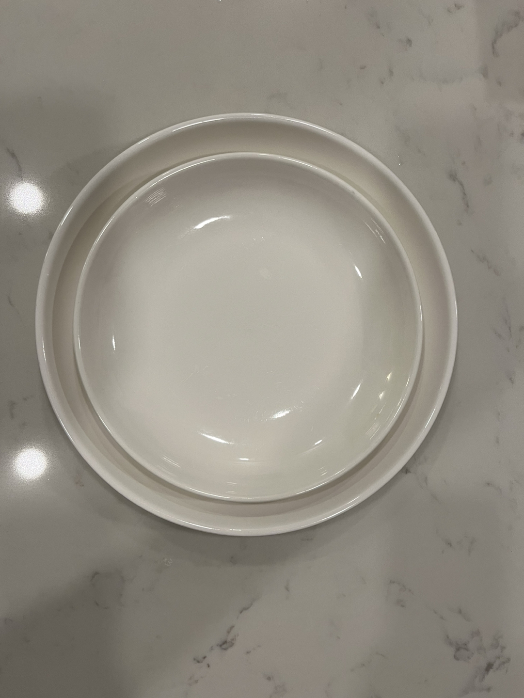 Plates Set (4 large, 4 small) thumbnail
