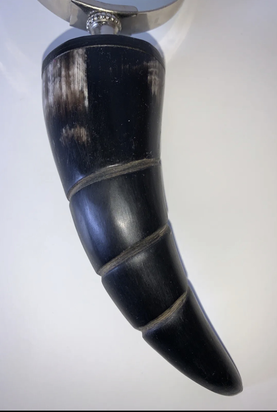 Magnifying Glass Black Brown Polished Spiral Handle Horn 9" image indicator(4)