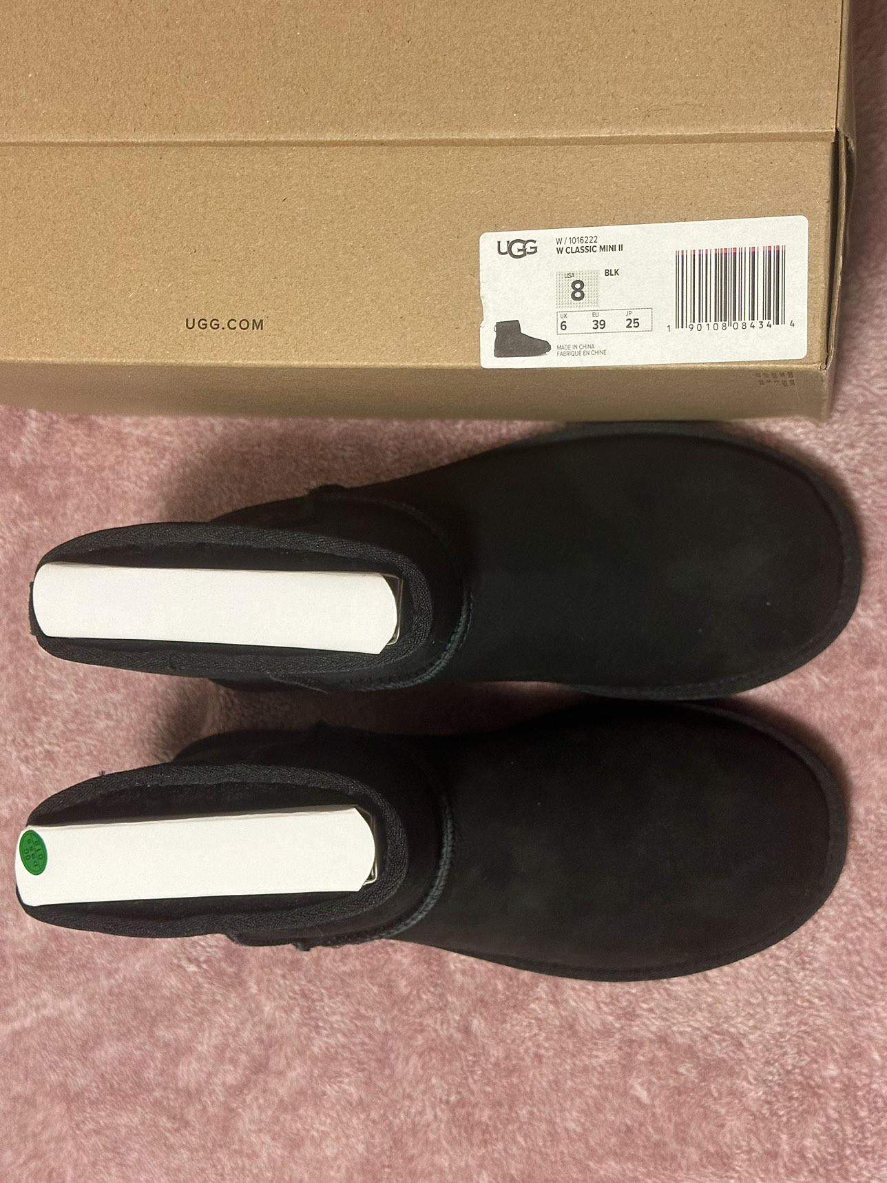 Brand new UGG - photo 4