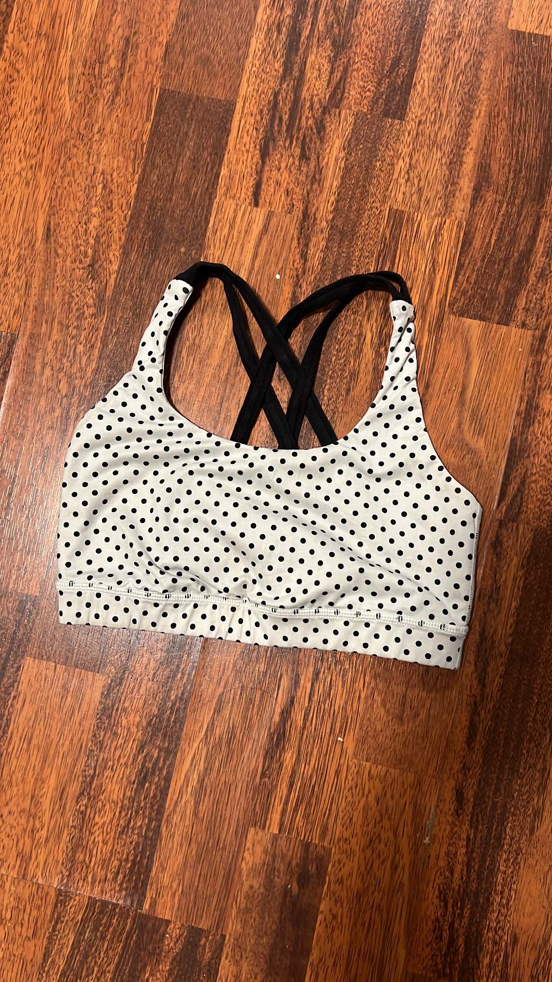 Lululemon Energy Bra size 8 thumbnail