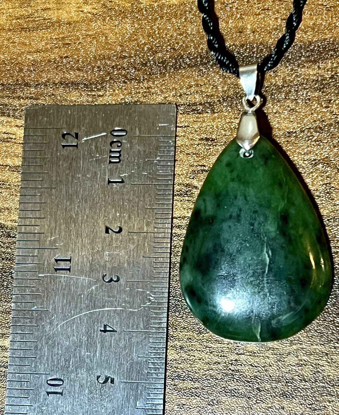Nephrite Jade teardrop Pendants - photo 4