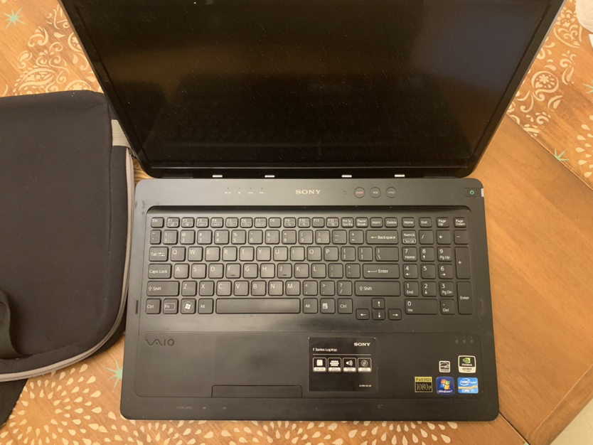 2013 Sony Vaio with Windows 2010 image indicator(2)