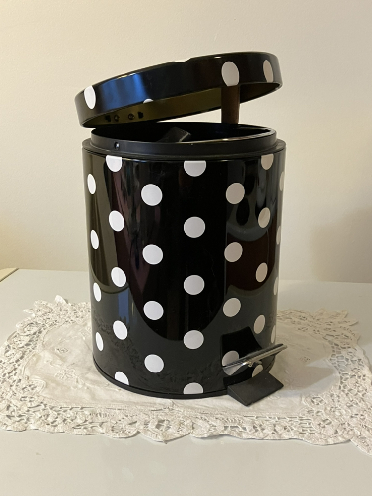 Trash can, 10.5 inch height image indicator(2)